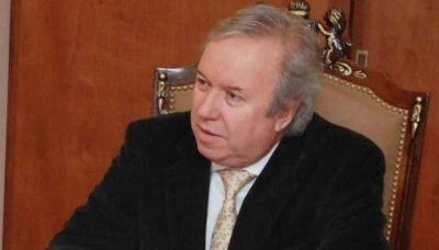 Peralta le record� a Costa que en el 2011 dijo que Cristina era la mejor candidata para el pa�s y la provincia