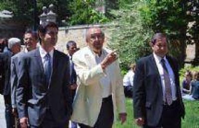 Convocado por el Gobierno de Salta, Pelli desarrollar�a dos obras emblem�ticas en la provincia