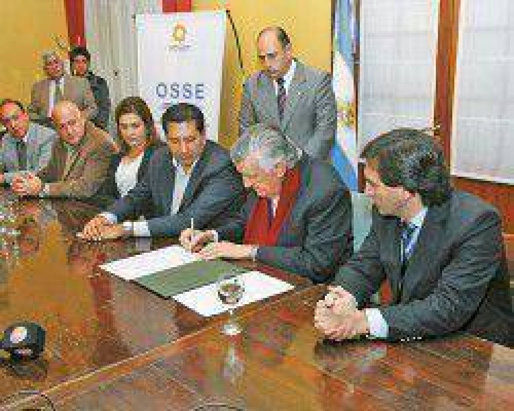 M�s de 1.600 pocitanos pronto tendr�n agua potable en sus casas