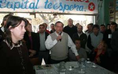 El bloquismo llam� a la Convenci�n para ma�ana