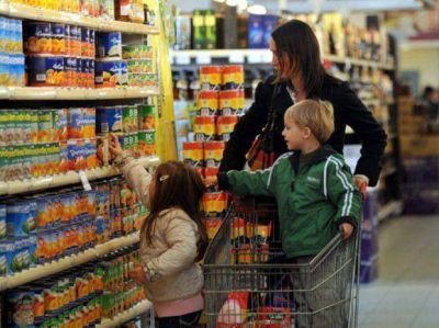 Supermercadistas locales se suman con sello propio al acuerdo de precios