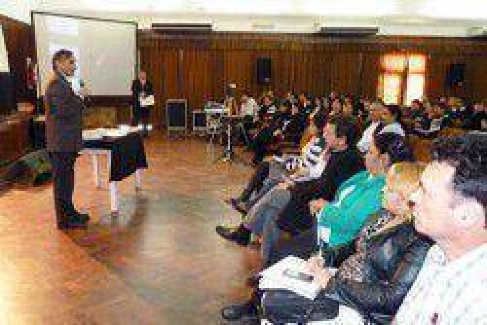Educaci�n: Capacitaci�n para fortalecer el desarrollo local