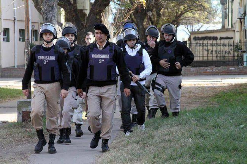 Nuevo operativo y m�s detenidos en el barrio Malvinas