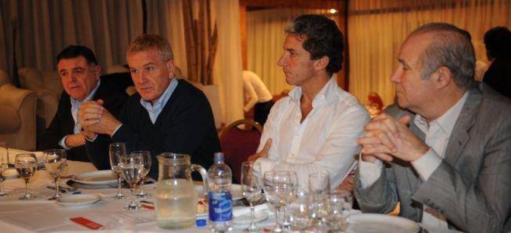 Blanquean el acuerdo del sciolismo con De Narv�ez