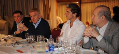 Blanquean el acuerdo del sciolismo con De Narv�ez