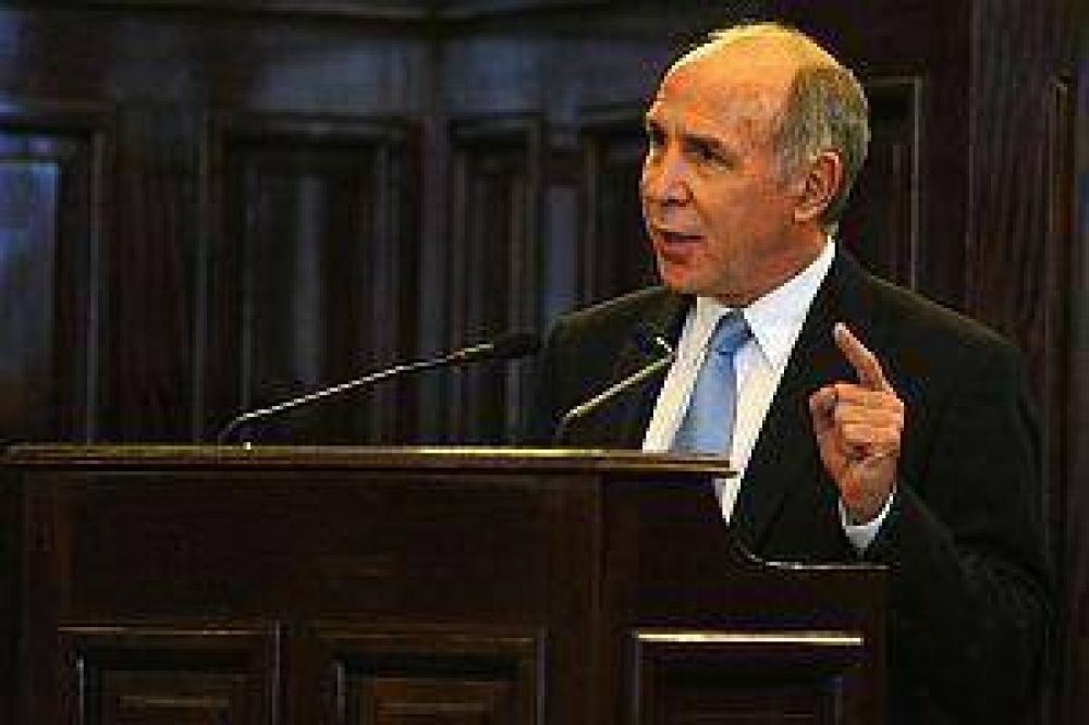 "Hay ignorancia cuando gobiernos deciden el hoy sin considerar el ma�ana"