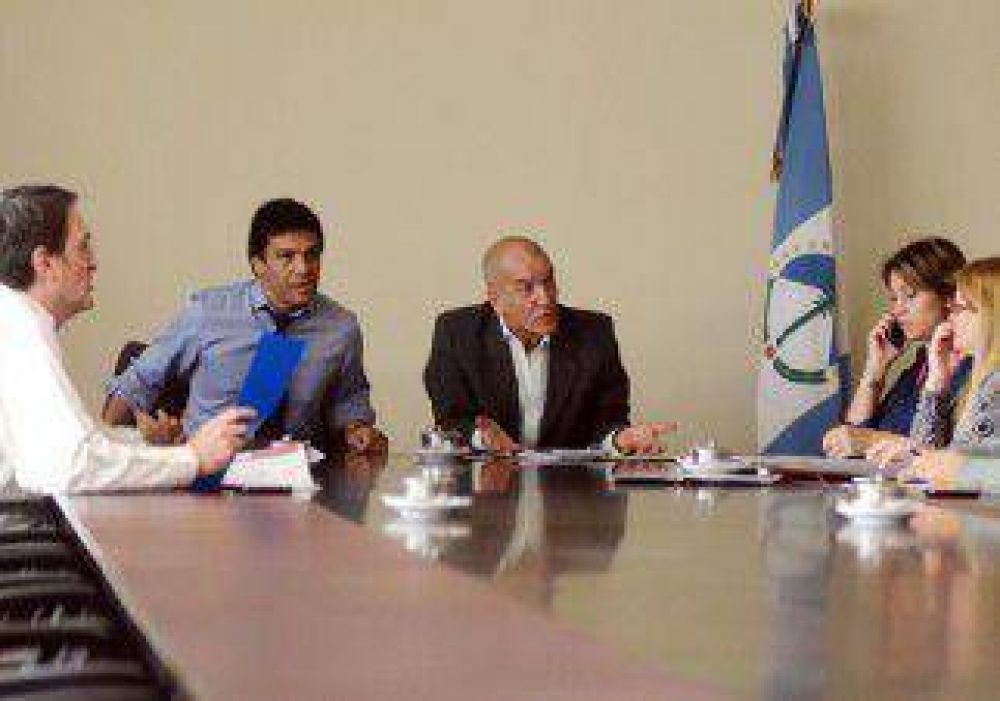 Diputados piden prudencia por cambio en los ejidos 