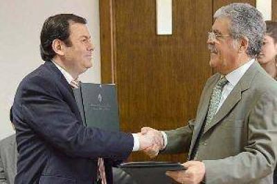 Zamora participar� de los actos de Cristina en Tucum�n y recibir� a De Vido y Manzur en Santiago