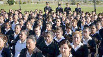 Arranca la inscripci�n al ciclo 2014 de la Escuela de Polic�a de Lomas