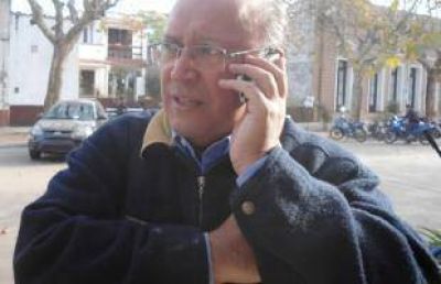 Almada critic� a los intendentes que apoyaron a Guacone