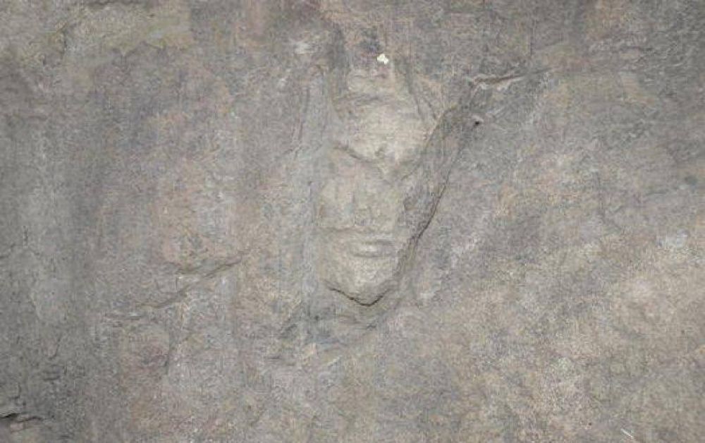 Aseguran que detienen obra porque hallaron restos milenarios
