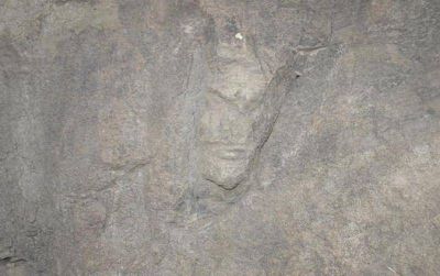 Aseguran que detienen obra porque hallaron restos milenarios