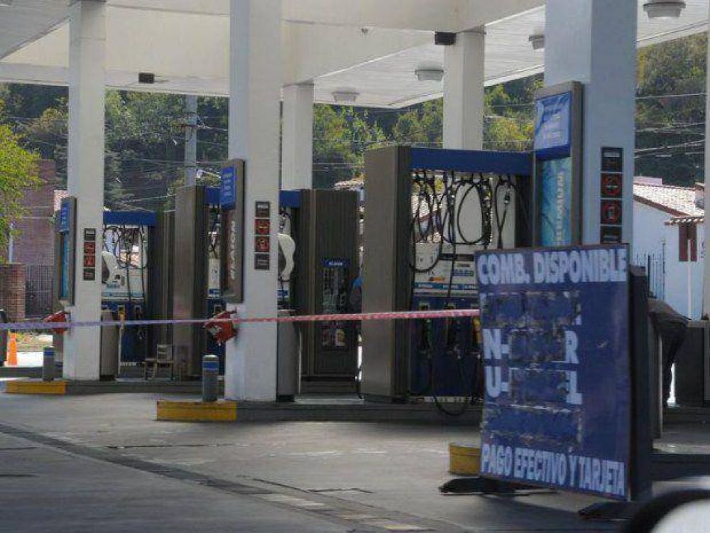 YPF ya subi� m�s del 14% promedio sus naftas