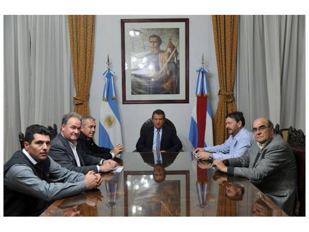 Impulsan proyecto de vanguardia para producir huevos en Entre R�os