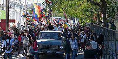 Marcha del Consejo Plurinacional Ind�gena hasta la Casa de Gobierno