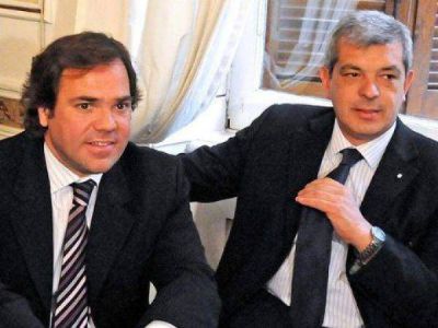 P�rez y todo el sciolismo, contra Dom�nguez