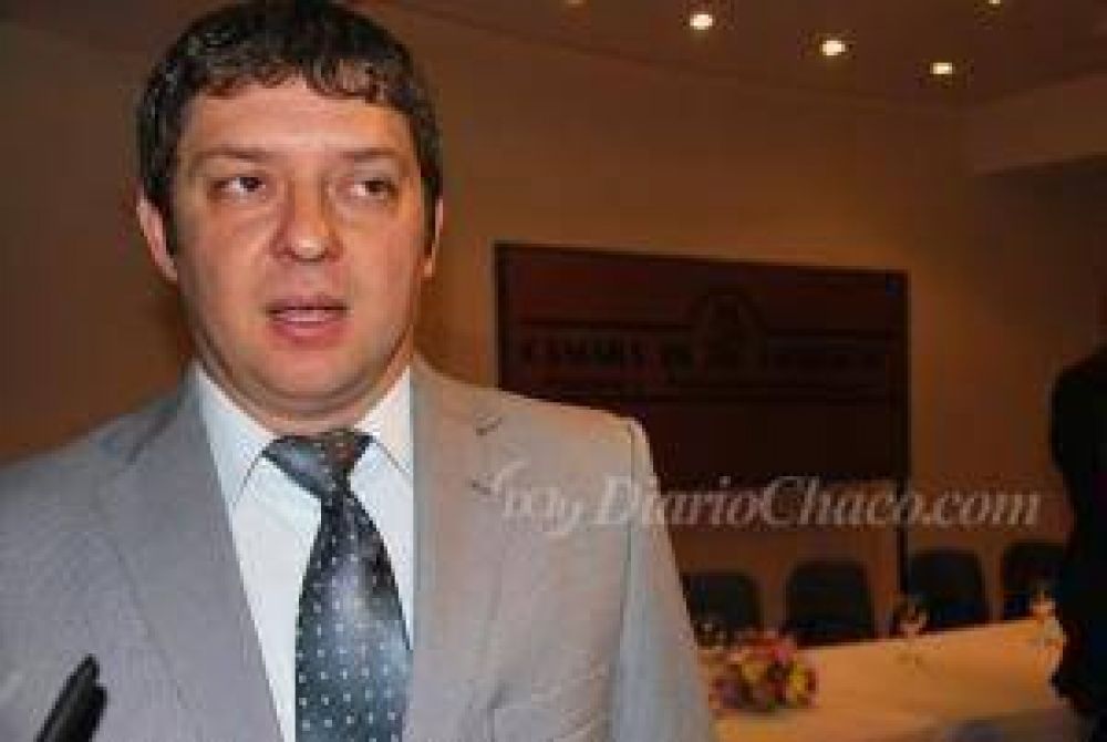 "Ninguno de los cuatro socios de la firma recibimos el llamado de la empresa Guardi�n", desminti� Sergio L�pez