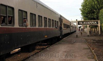 Comenz� un paro de ferroviarios