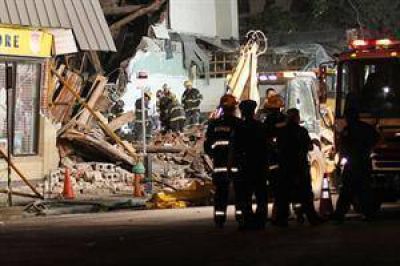 Ascienden a seis los muertos por el derrumbe en Filadelfia