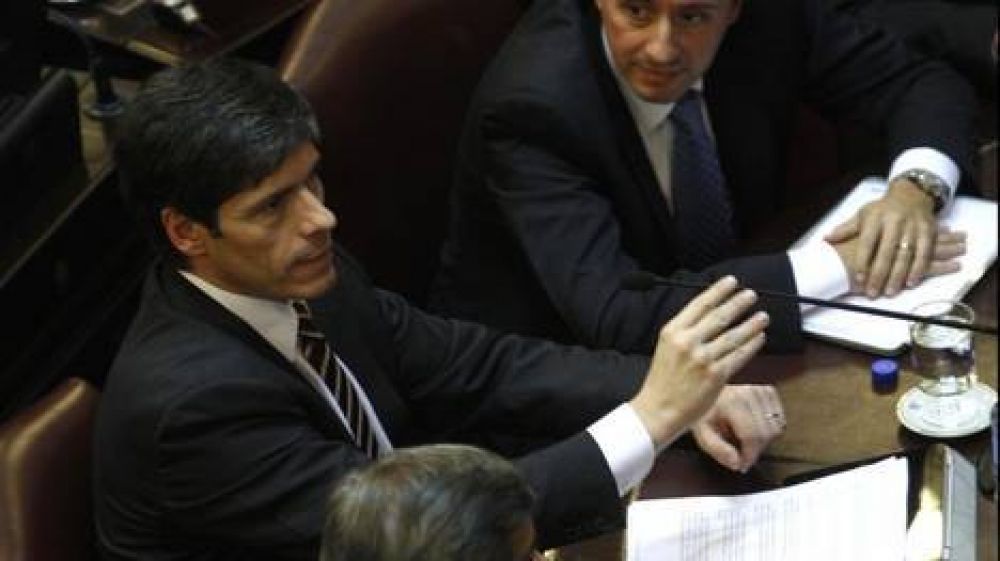 Abal Medina: �No se me ocurre otro nombre que el de Cristina para seguir frente al modelo�