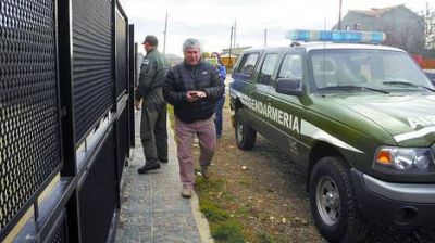 Allanaron la chacra, una estancia y un garaje de B�ez