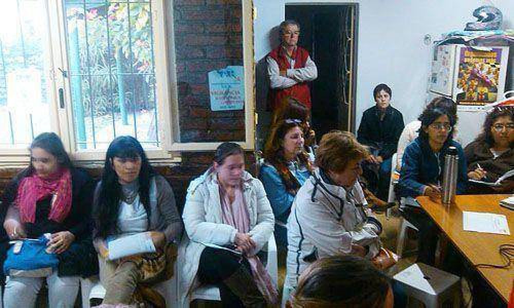 Los docentes pilarenses dijeron que s� a la propuesta del gobierno