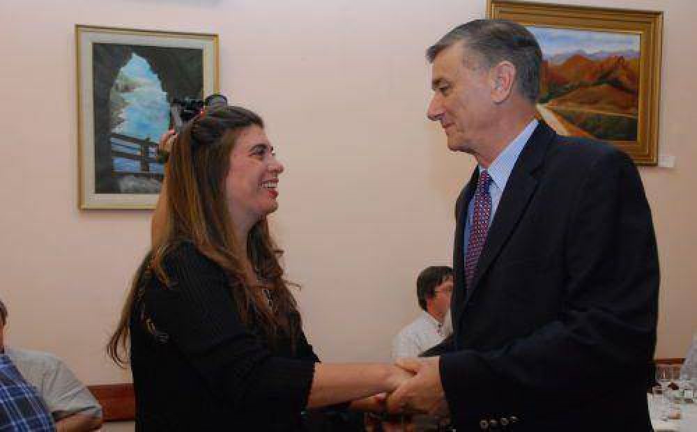 Paola Caputo se incorpor� al socialismo