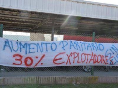 Sigue el conflicto salarial en BAGLEY