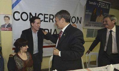 Lan�s Este: Dar�o D�az P�rez y Gustavo L�pez juntos en un acto