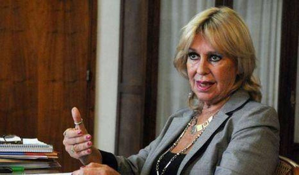 "El �ndice del PRO es como el hor�scopo de Clar�n"