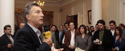 Macri comparti� un brindis con la prensa por el D�a del Periodista