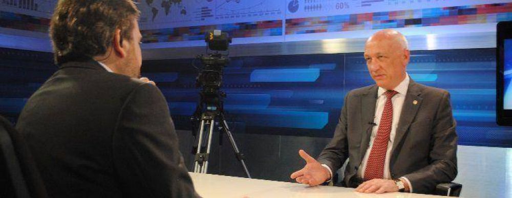 Bonfatti defendi� los operativos y pidi� evaluar el juicio pol�tico a Gan�n