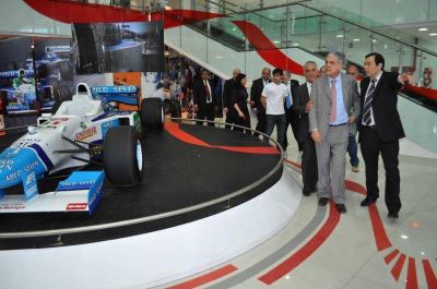 El Ministro De Vido ponder� la calidad de las obras