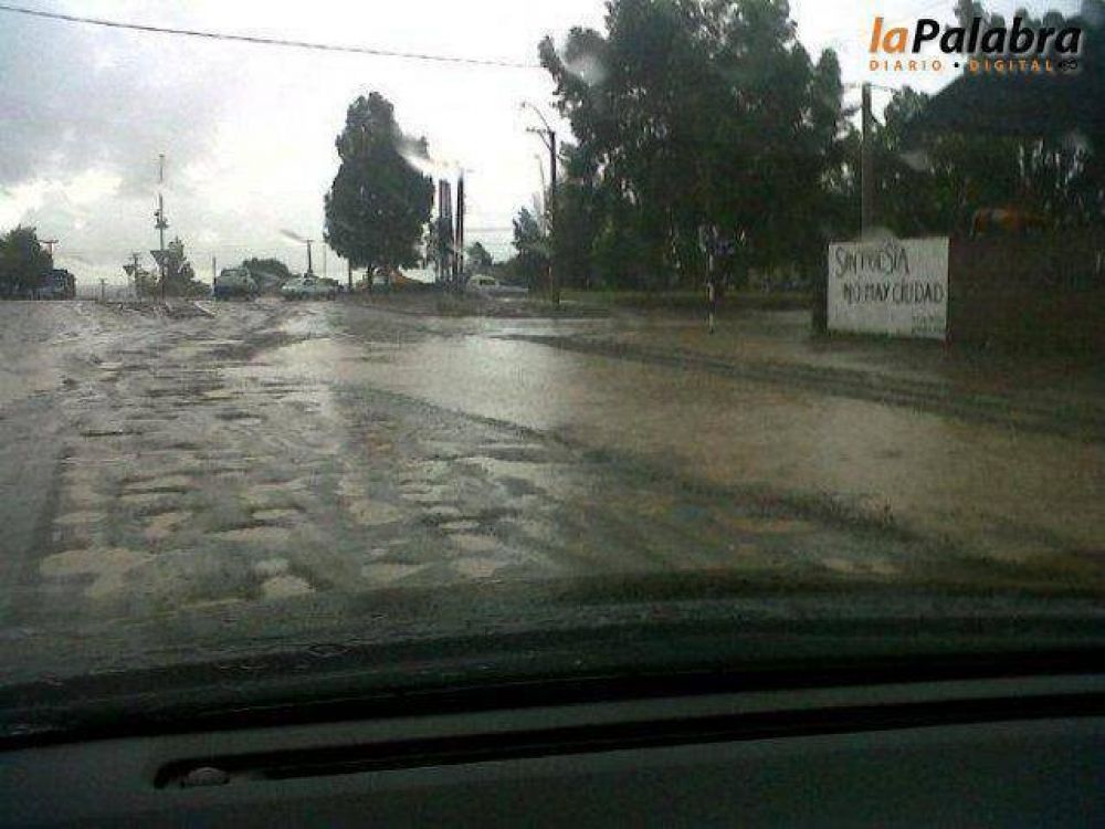 Comienza la pavimentaci�n de Moreno y Suipacha