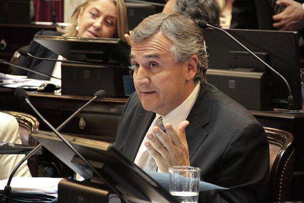 Morales: �No tienen plan de gobierno. Siguen en otra galaxia�