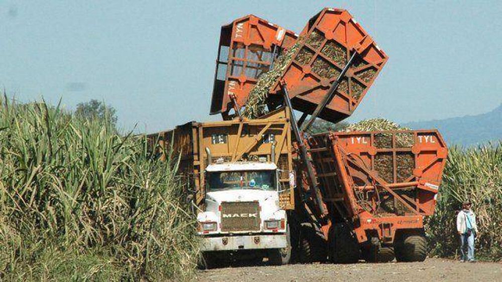 GREMIOS AZUCAREROS SOLICITARON AUMENTO DEL 28%