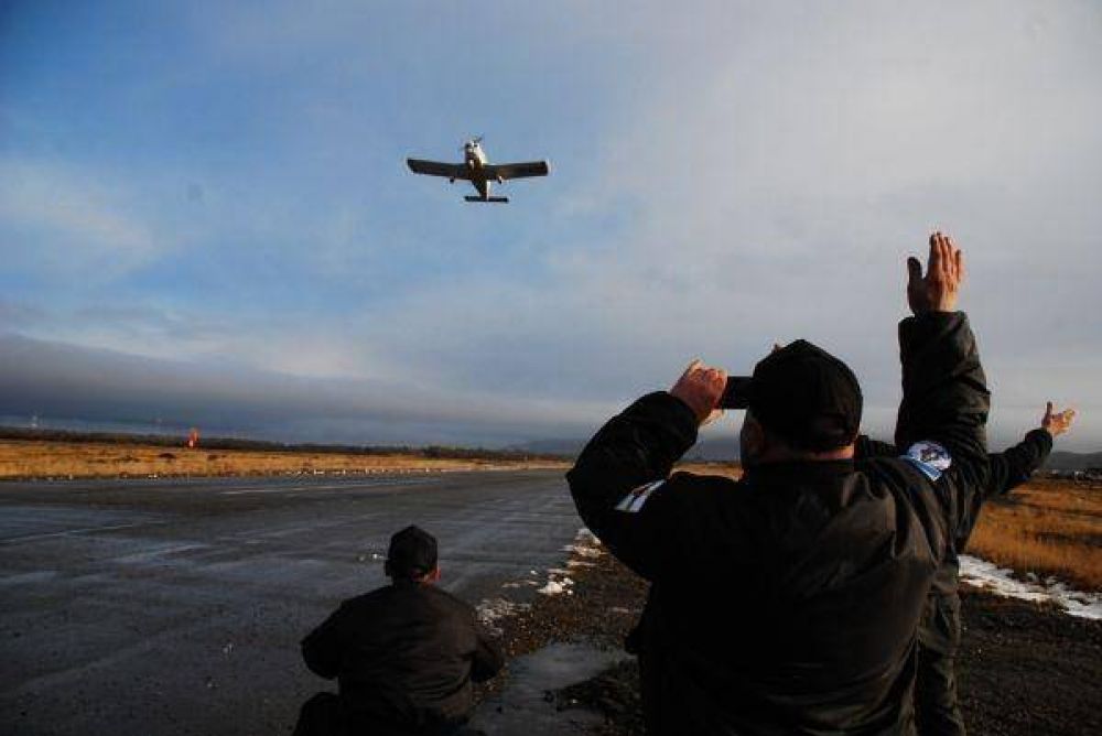 El Aero Club Tolhuin ya cuenta con el primer avi�n