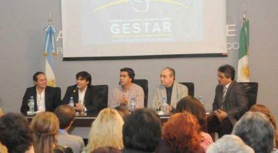 Capitanich, Bossio y Camau lanzaron el ciclo de Gestar