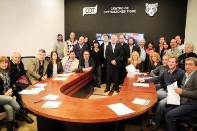 Acuerdo entre las C�maras de Comercio de Tigre y Defensa del Consumidor 