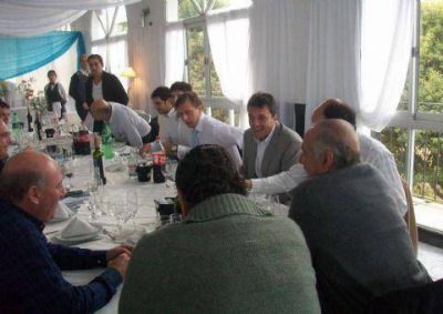 Intendentes de la regi�n se reunieron por CONINDELTA 	  