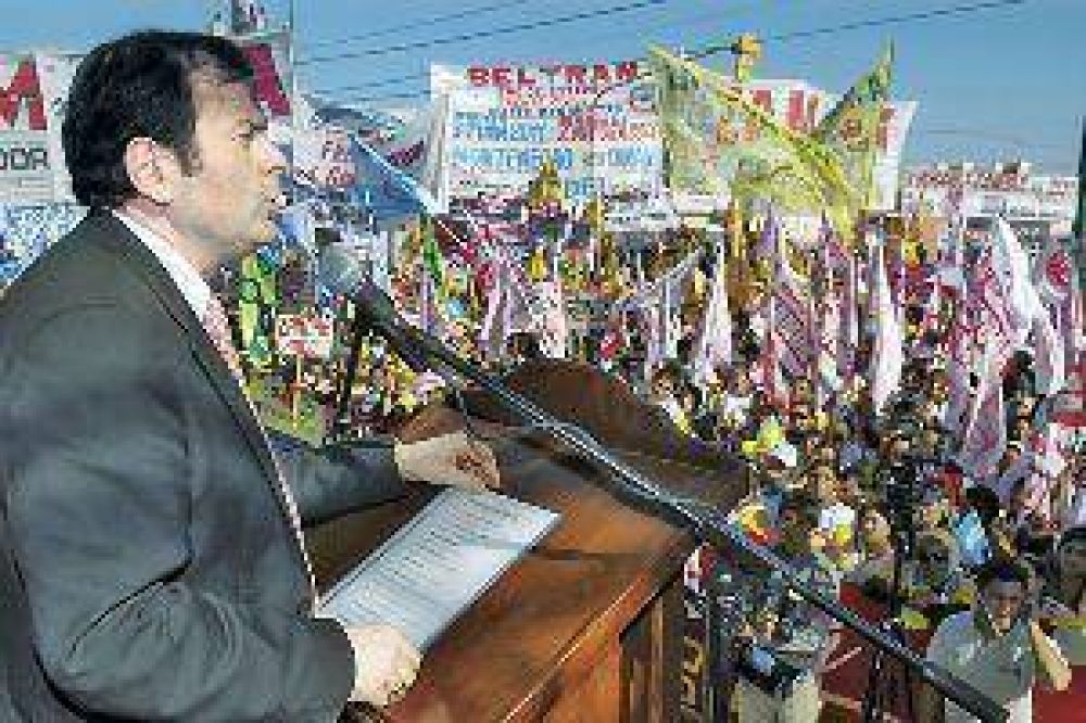 Se edificar�n m�s viviendas, un acueducto y nueva torre estatal