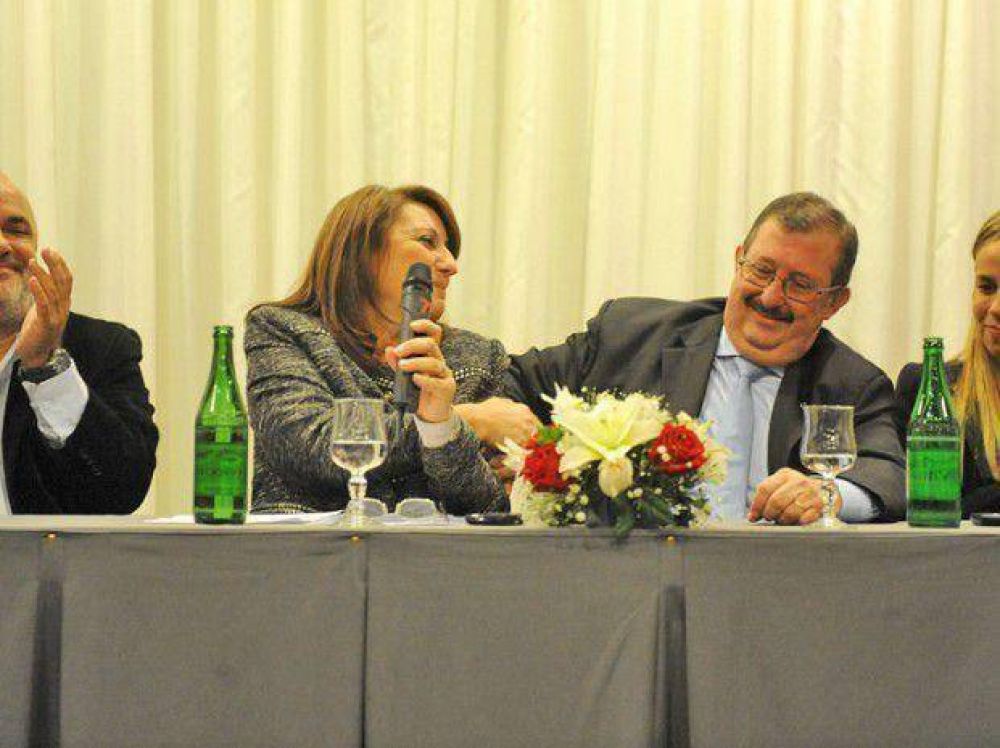 Fein present� la lista a concejal que respaldar� su administraci�n