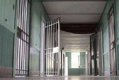 Ordenan a Casal suministrar la comida y medicamentos suficientes a los internos de Bat�n