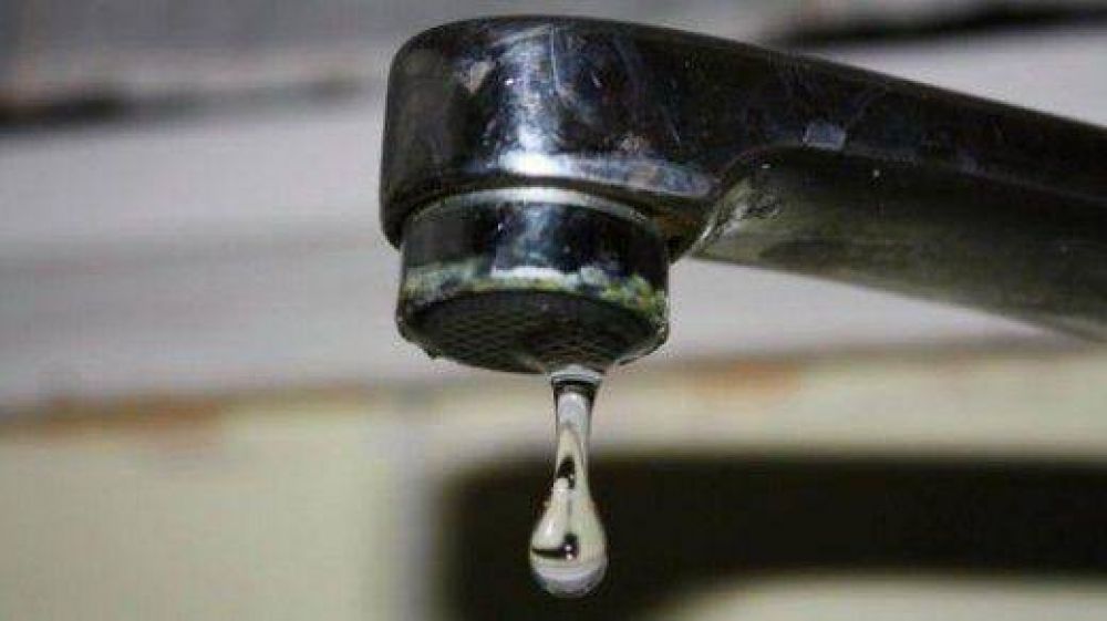 Cortes de suministro de agua en distintos barrios de la zona sur
