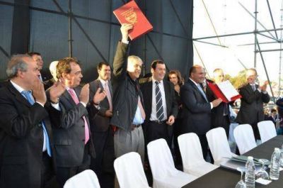 De Vido: "Cristina es la �nica garant�a de continuidad de este modelo transformaci�n"