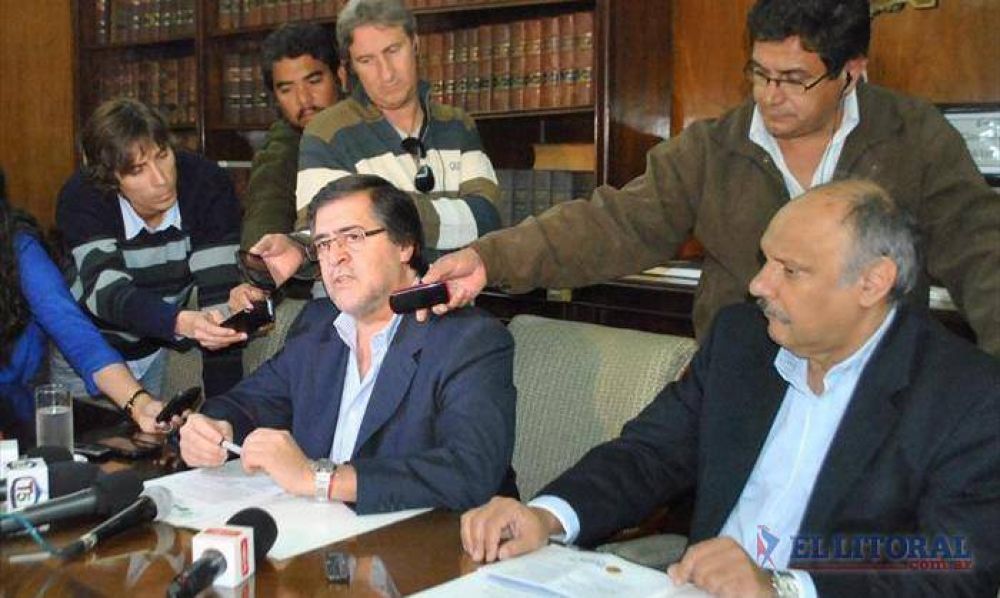 La Provincia anticipar� el medio aguinaldo y anunci� descuentos en compras con tarjeta