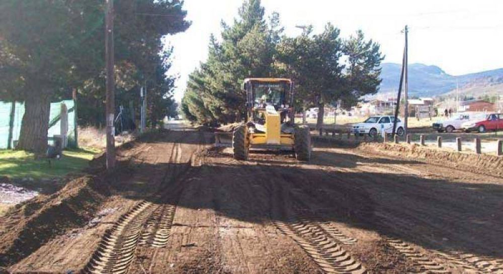 Municipio de Dina Huapi trabaja en mejoramiento de calles