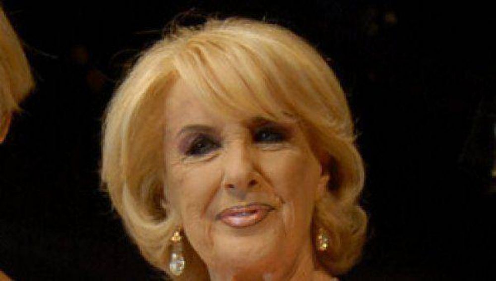 Mirtha ya puso fecha para arrancar con los almuerzos