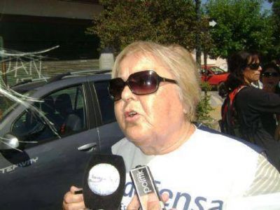 Asamblea en FEB Berisso: �Se acept� en disconformidad la oferta de la provincia�, dijo Stolar
