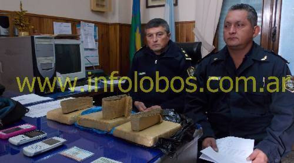 Lobos | La Polic�a secuestr� 3 kilos de marihuana